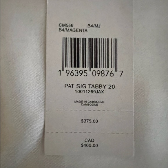 Coach patent leather handbag in magenta - Picture 5 of 8